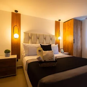 4* Hotel Naiot Boutique