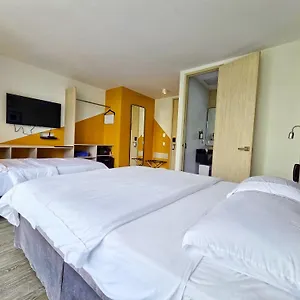 https://aparta-suites-park-85.cali-hotels.com
