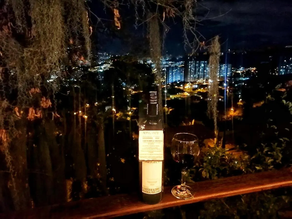 Eco Hostal Casa La Juana Bed & Breakfast Medellin